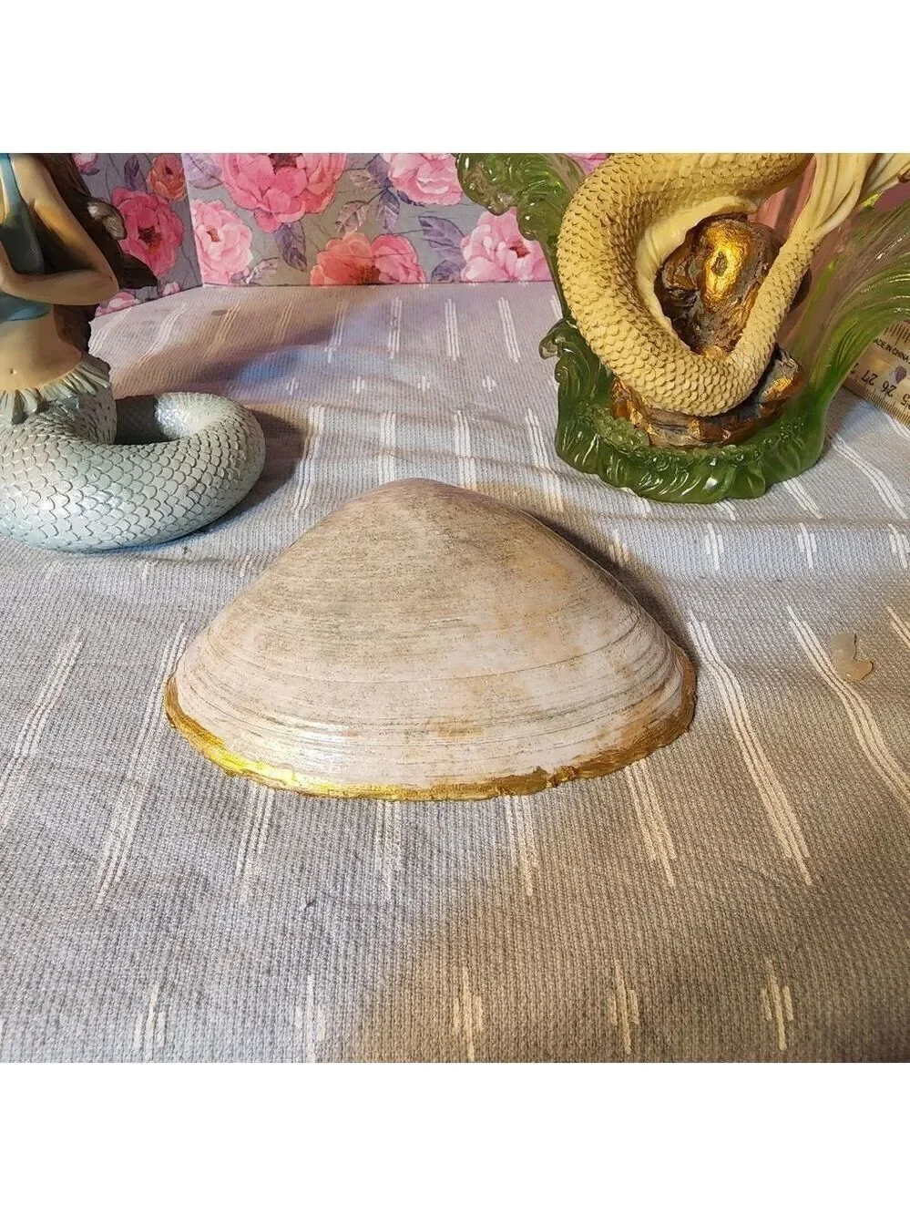 DECOUPAGE CLAM SHELL